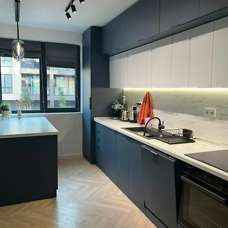 2bdr Modern With Parking Διαμέρισμα